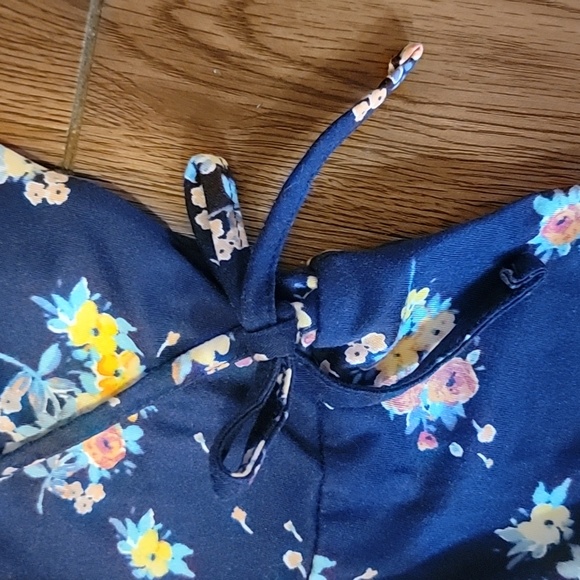 Girl's Flutter Sleeve Dress - Picture 3 of 6